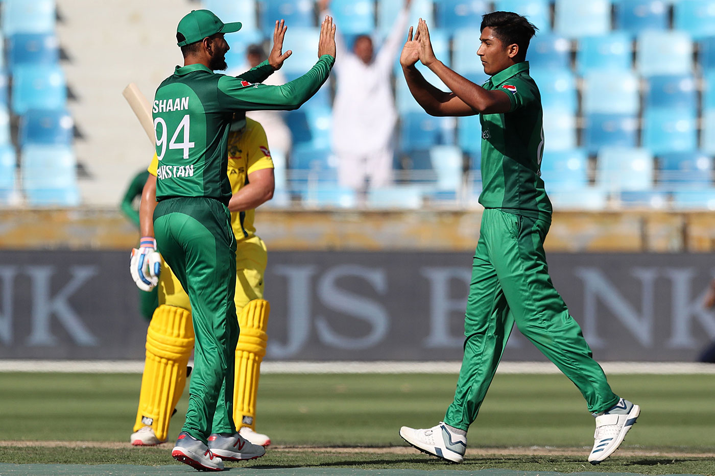 Waqar Younis has advised Mohammad Hasnain not to lose his pace during the World Cup Pakistan cricket